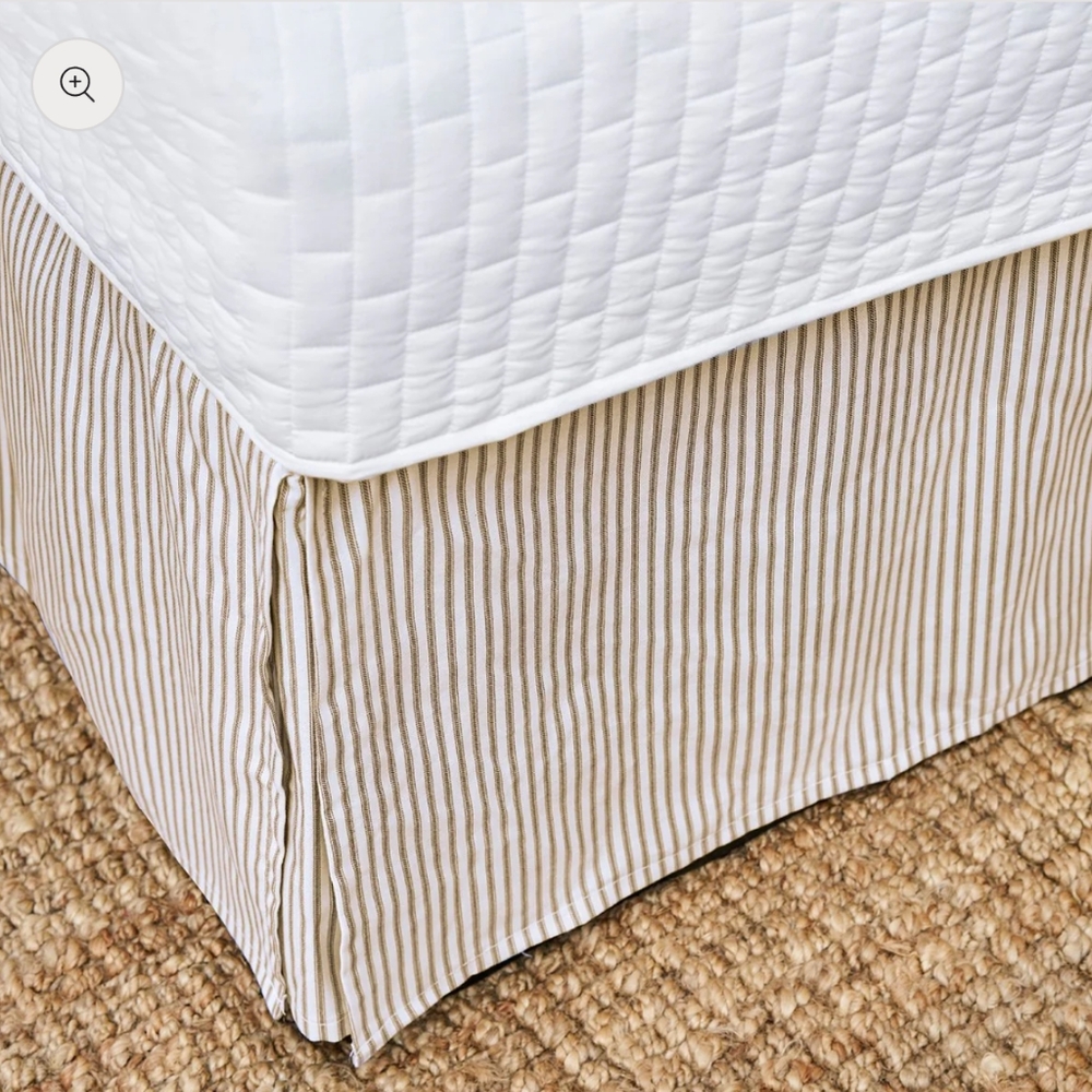 Bedskirt Southern Ticking Co assorted sizes and colors king queen twin - Picture 4 of 4